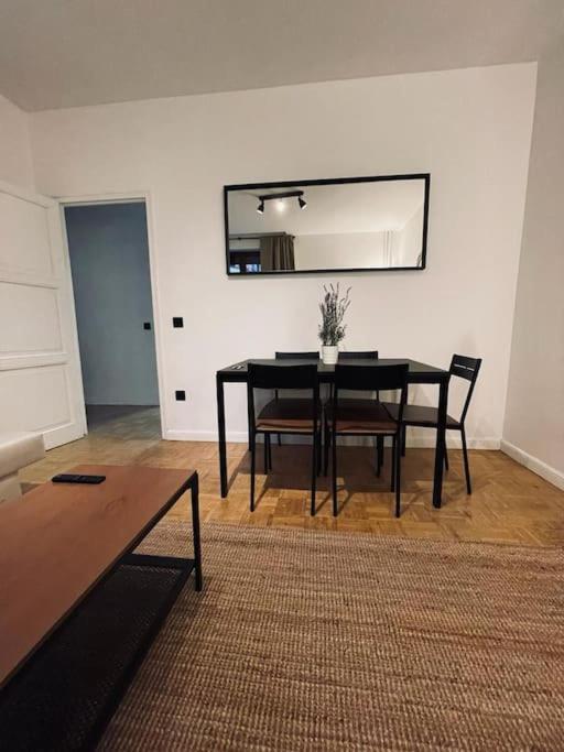 Amplio Y Centrico Apt Para 9Px En La Latina/Rastro Madrid Exteriör bild