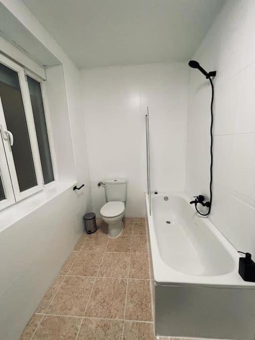 Amplio Y Centrico Apt Para 9Px En La Latina/Rastro Madrid Exteriör bild